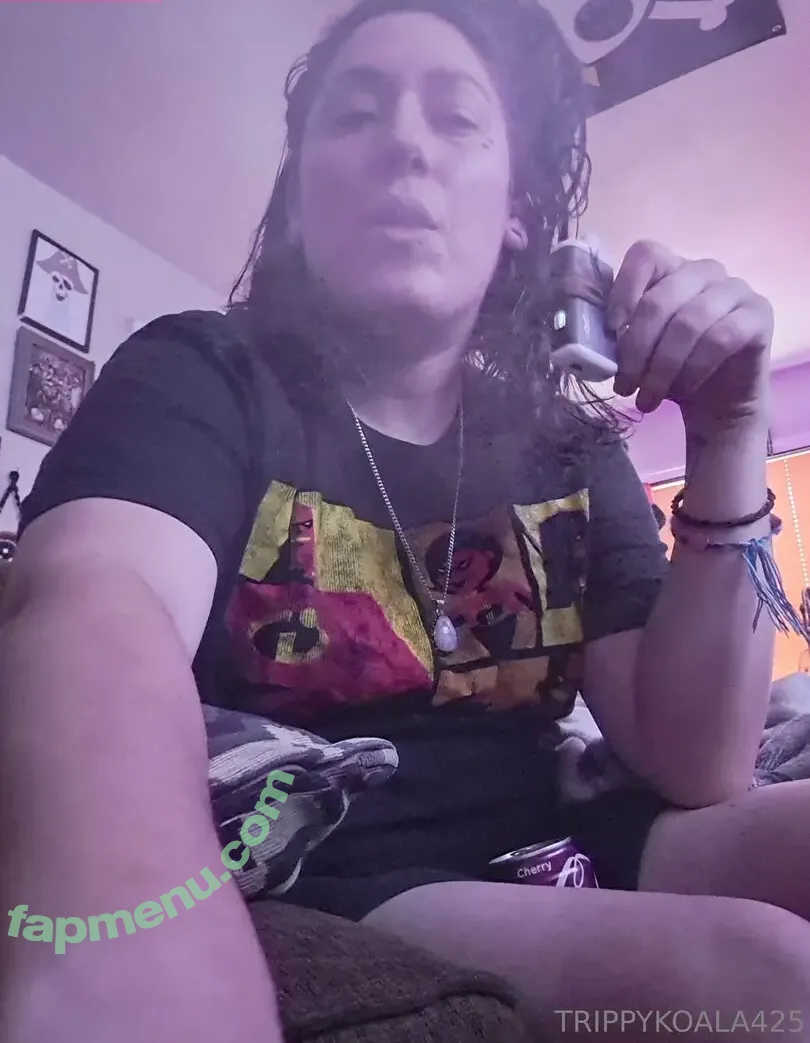 trippykoala425 nude photo #0178 (trippykoala425)