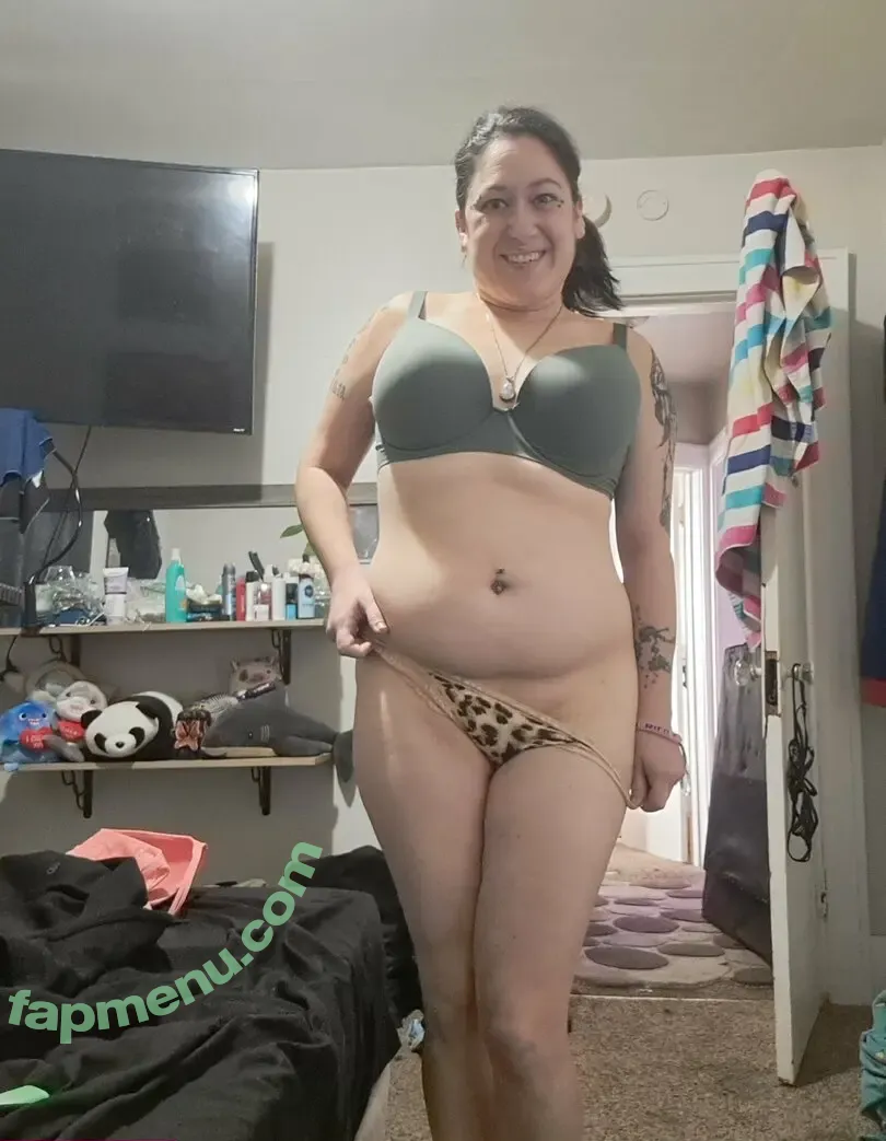 trippykoala425 nude photo #0182 (trippykoala425)