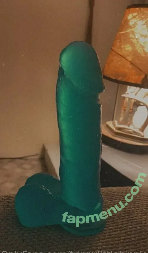 trippylittlehippiefreak nude photo #0014 (trippylittlehippiefreak)