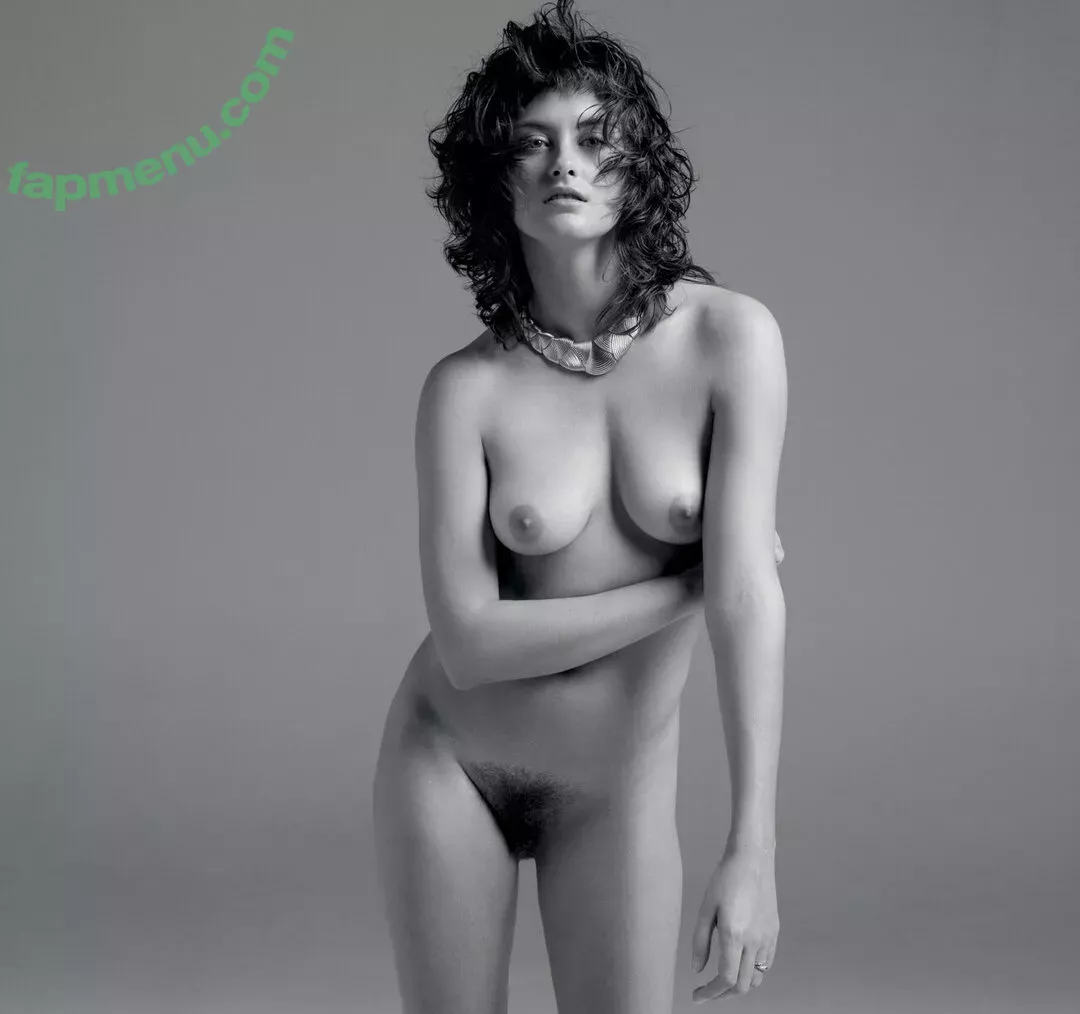 Trish Goff nude photo #0005 (trishgoff)