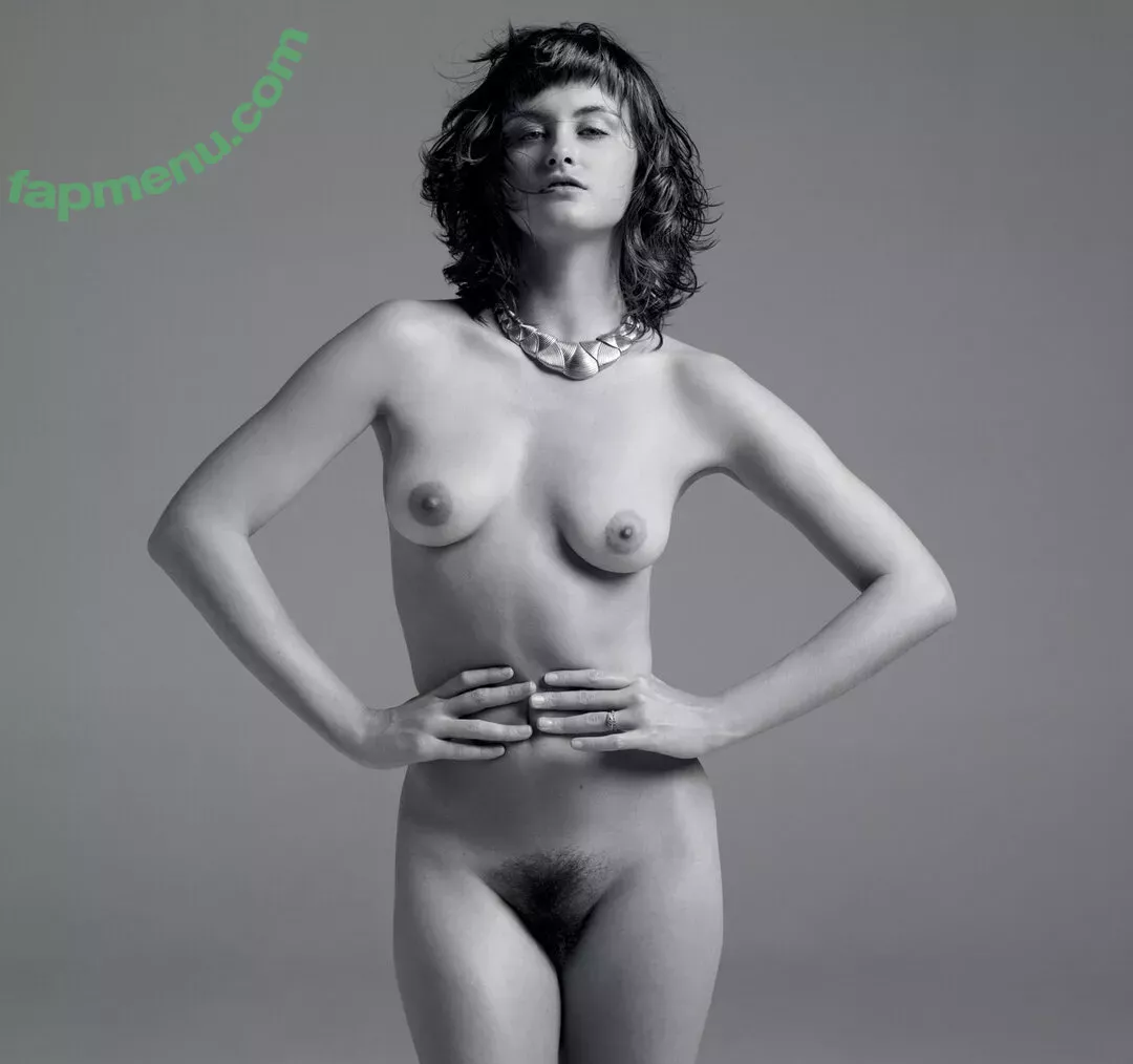 Trish Goff nude photo #0006 (trishgoff)