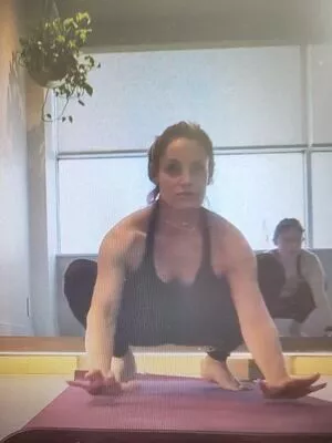 Trish Stratus / trishstratuscom nude photo #0726