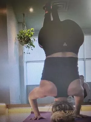 Trish Stratus / trishstratuscom nude photo #0740