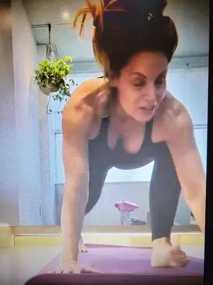 Trish Stratus / trishstratuscom nude photo #0742