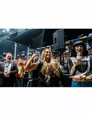 Trish Stratus / trishstratuscom nude photo #0756