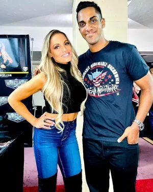 Trish Stratus / trishstratuscom nude photo #0842