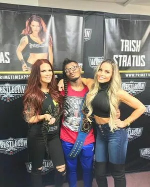 Trish Stratus / trishstratuscom nude photo #0850