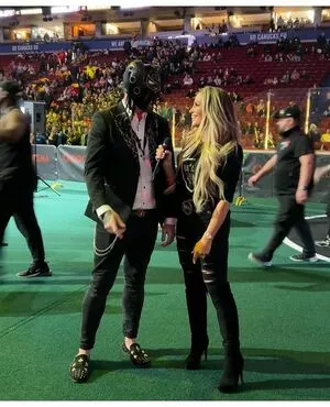 Trish Stratus / trishstratuscom nude photo #0911