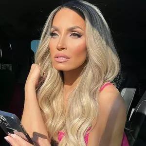 Trish Stratus / trishstratuscom nude photo #0949