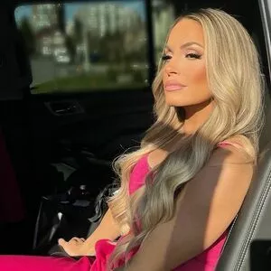 Trish Stratus / trishstratuscom nude photo #0951