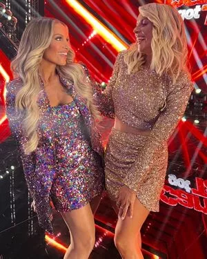 Trish Stratus / trishstratuscom nude photo #0983