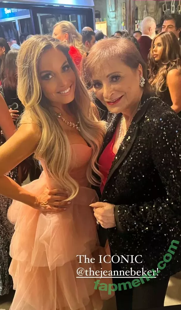 Trish Stratus nude photo #0678 (trishstratuscom)