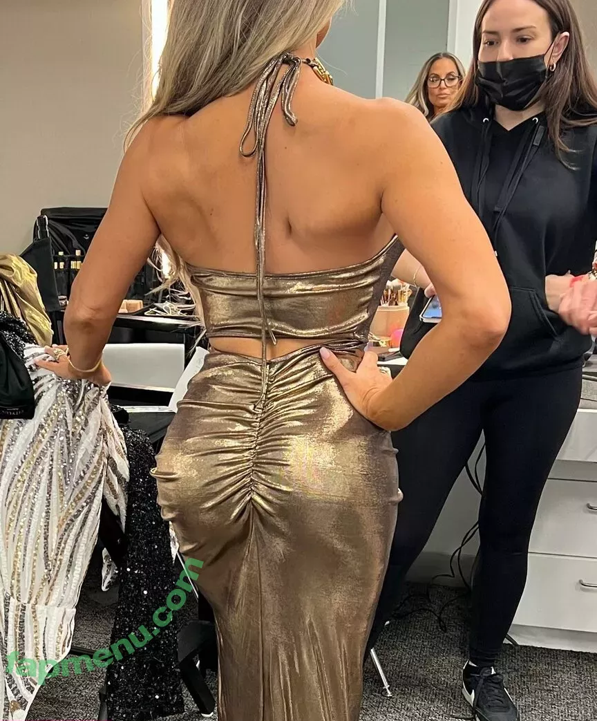 Trish Stratus nude photo #0680 (trishstratuscom)