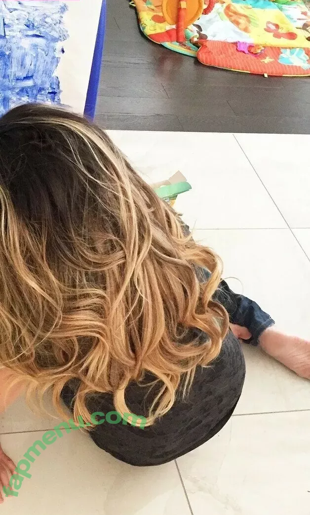 Trish Stratus nude photo #0717 (trishstratuscom)