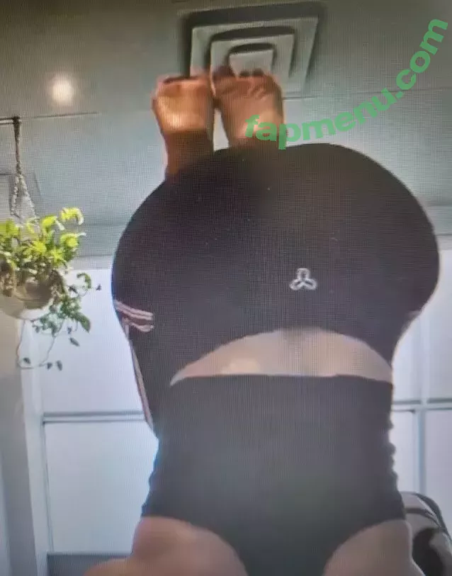 Trish Stratus nude photo #0739 (trishstratuscom)