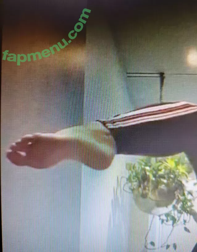 Trish Stratus nude photo #0745 (trishstratuscom)