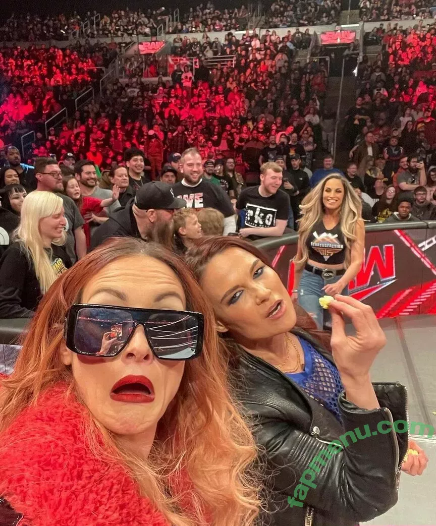 Trish Stratus nude photo #0817 (trishstratuscom)