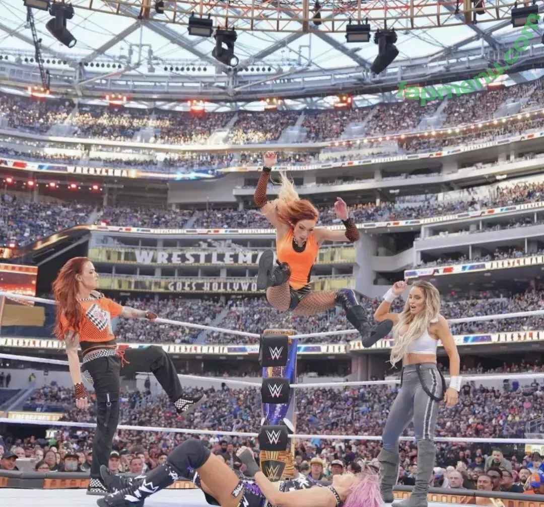 Trish Stratus nude photo #0877 (trishstratuscom)