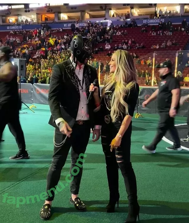 Trish Stratus nude photo #0911 (trishstratuscom)