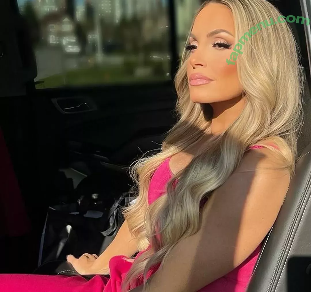 Trish Stratus nude photo #0951 (trishstratuscom)