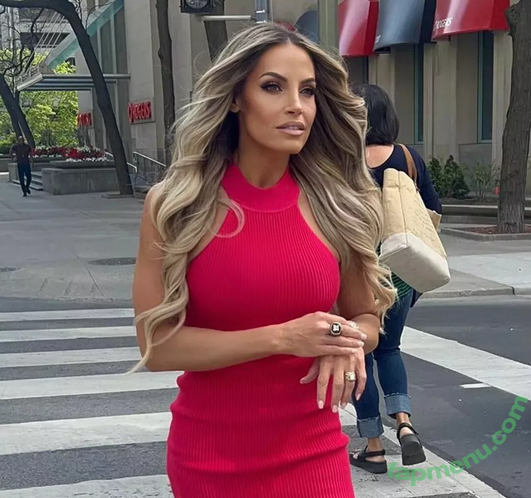 Trish Stratus nude photo #0988 (trishstratuscom)