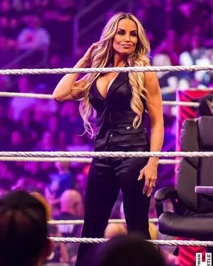 Trish Stratus / trishstratuscom nude photo #1025