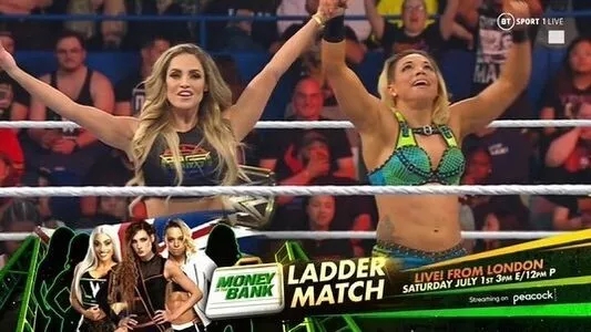 Trish Stratus / trishstratuscom nude photo #1061