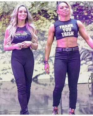 Trish Stratus / trishstratuscom nude photo #1064