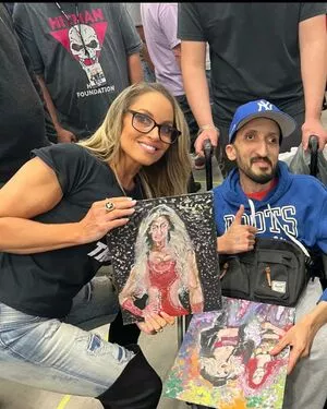 Trish Stratus / trishstratuscom nude photo #1078