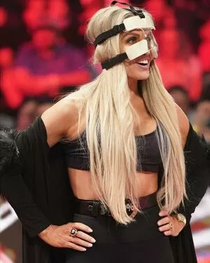 Trish Stratus / trishstratuscom nude photo #1121