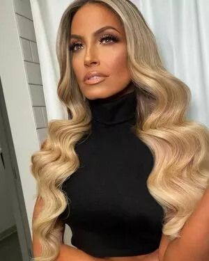 Trish Stratus / trishstratuscom nude photo #1126