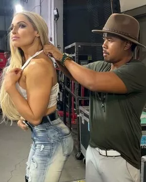 Trish Stratus / trishstratuscom nude photo #1141