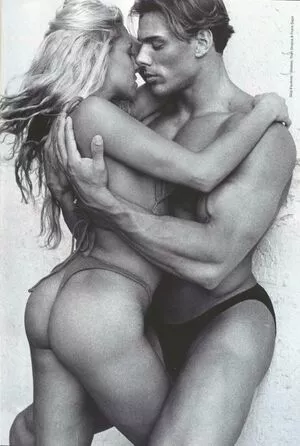 Trish Stratus / trishstratuscom nude photo #1152