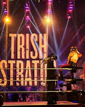 Trish Stratus / trishstratuscom nude photo #1162