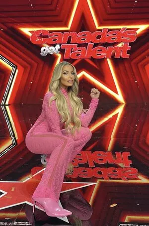 Trish Stratus / trishstratuscom nude photo #1290