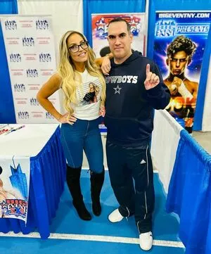 Trish Stratus / trishstratuscom nude photo #1321