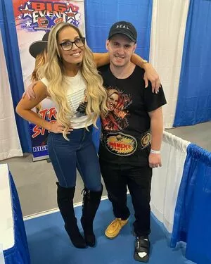 Trish Stratus / trishstratuscom nude photo #1351