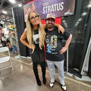 Trish Stratus / trishstratuscom nude photo #1409