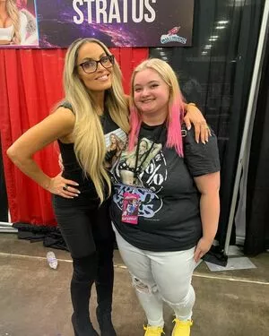 Trish Stratus / trishstratuscom nude photo #1413