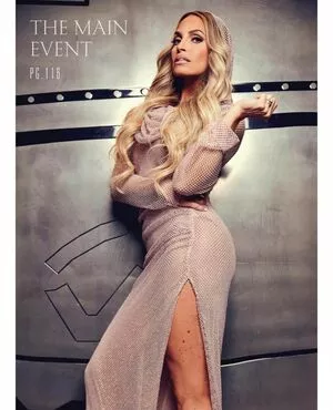 Trish Stratus / trishstratuscom nude photo #1497