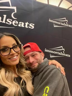 Trish Stratus / trishstratuscom nude photo #1508