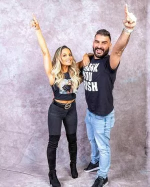 Trish Stratus / trishstratuscom nude photo #1527