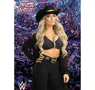 Trish Stratus / trishstratuscom nude photo #1535