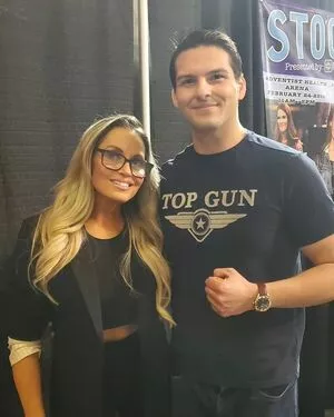 Trish Stratus / trishstratuscom nude photo #1542