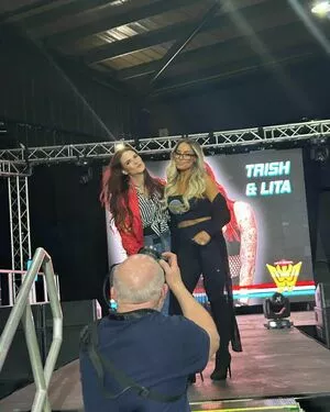 Trish Stratus / trishstratuscom nude photo #1565