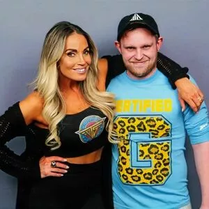 Trish Stratus / trishstratuscom nude photo #1581