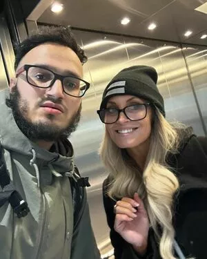 Trish Stratus / trishstratuscom nude photo #1614