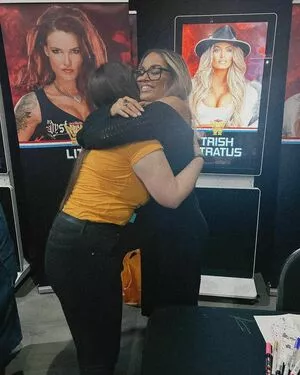 Trish Stratus / trishstratuscom nude photo #1619