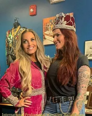 Trish Stratus / trishstratuscom nude photo #1627