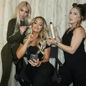 Trish Stratus / trishstratuscom nude photo #1642